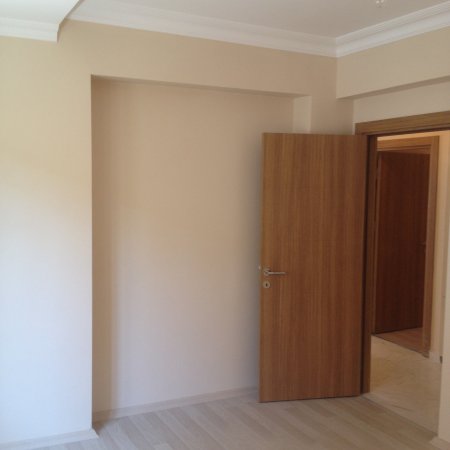 ESENLER ORUÇREİS MAH 3+1 KİRALIK DAİRE