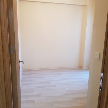 ESENLER ORUÇREİS MAH 3+1 SATILIK DAİRE 