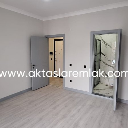 YALOVA /ÇİFLİKKÖY /TAŞKÖPRÜDE KİRALIK 2+1 LÜX DAİRE