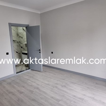 YALOVA /ÇİFLİKKÖY /TAŞKÖPRÜDE SATILIK 2+1 LÜX DAİRE